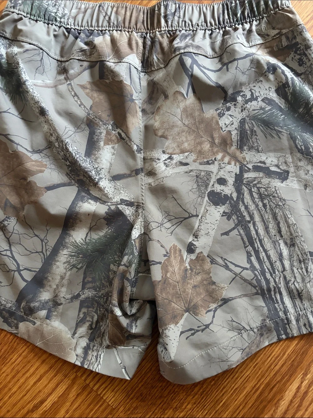Hollister Men's Camo Athletic Shorts - Gray & Brown